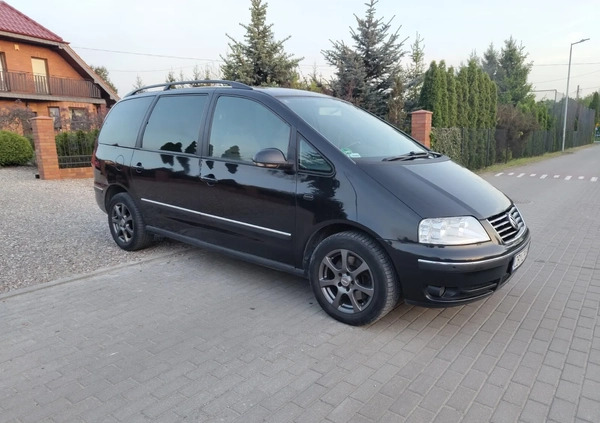 Volkswagen Sharan cena 24900 przebieg: 230000, rok produkcji 2009 z Bydgoszcz małe 529